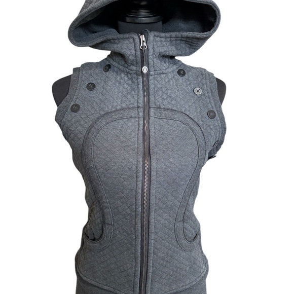 Lululemon Womens Quilted Scuba Special Edition Hooded Vest Performance Gray 6 - Picture 1 of 7